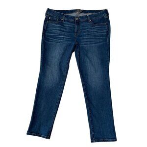 Torrid Womens Vintage Stretch Boyfriend Straight Jeans Size 18R Medium Wash
